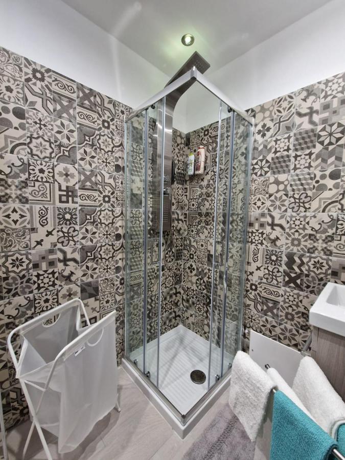 La Casa Di Teresa Hotel Таранто Екстериор снимка